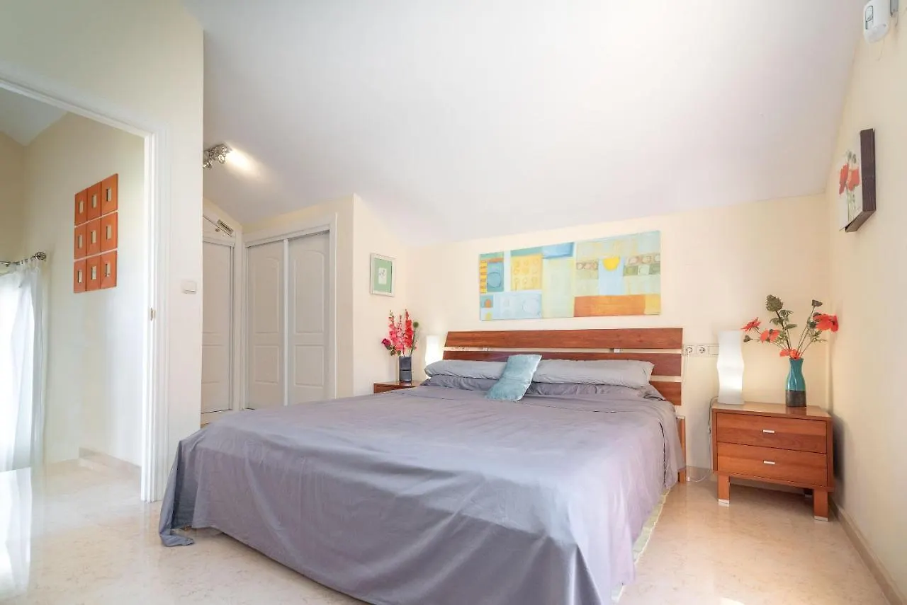 Marbella Penthouse Apartment 0*,
